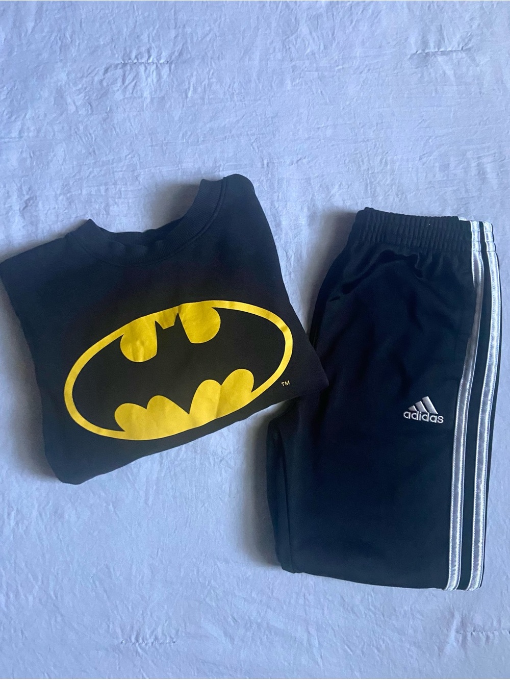H&M DC Comics Batman Logo Toddler Crewneck Sweatshirt & adidas Kids 3-Stripes
